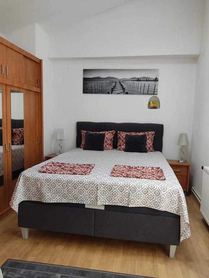 Apartmani Amans Pula Eksteriør billede