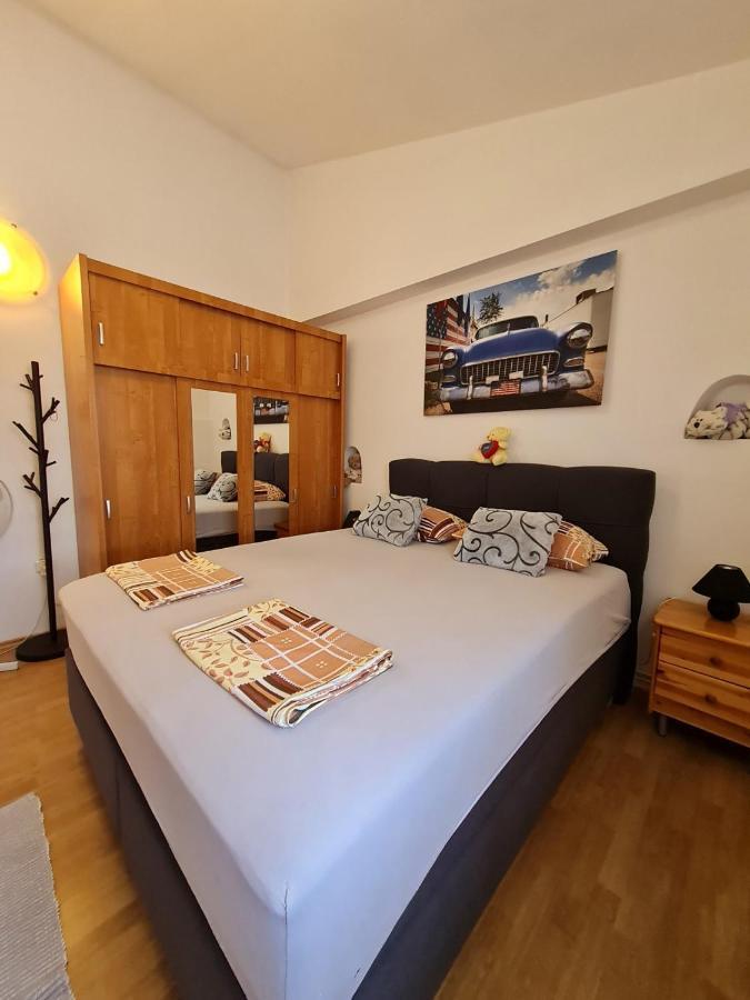 Apartmani Amans Pula Eksteriør billede